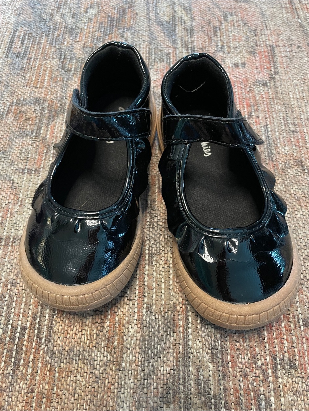 oomphies Girls Black Patent Mary Jane Shoes with Tan Sole